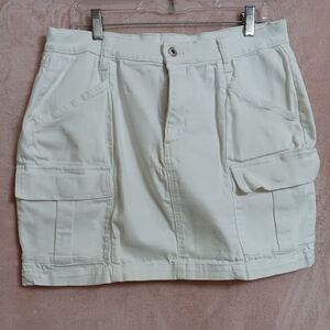 Rock & Republic White Cargo Mini Skirt